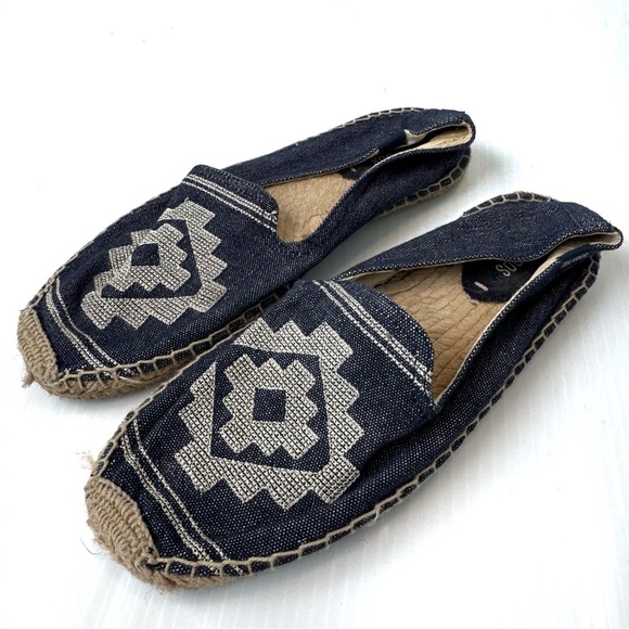 Soludos Mens yucatan Blue and Cream Espadrille Flats - Picture 1 of 8